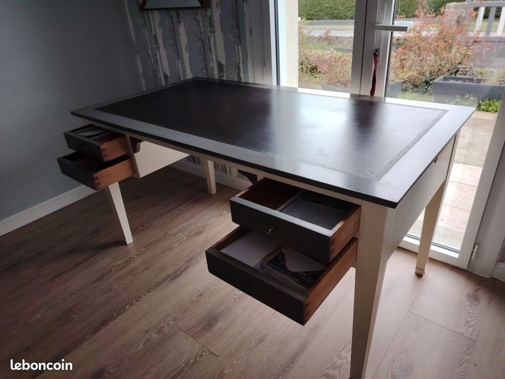 Bureau à tirettes en merisier relooké (image 3)