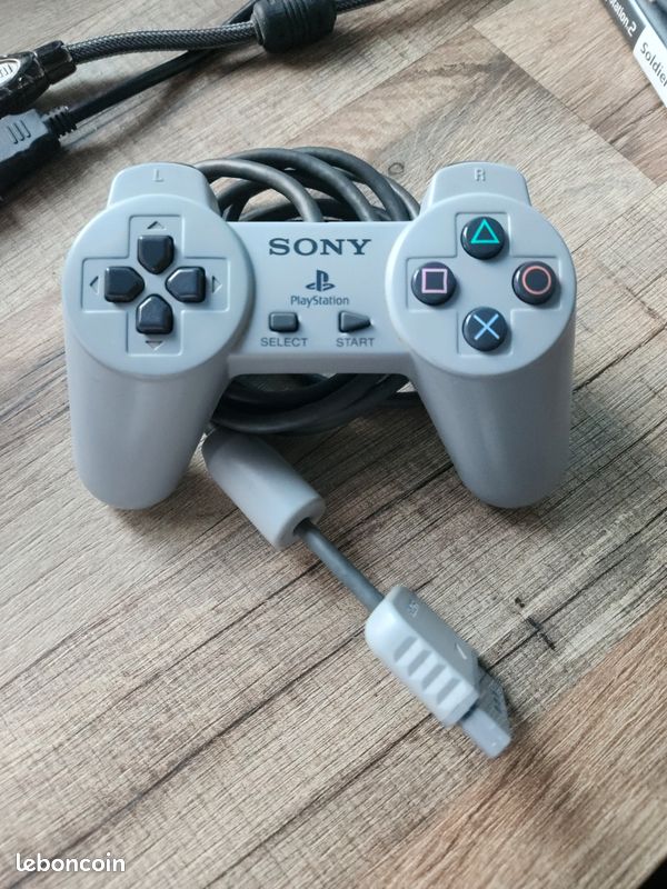 Manette PlayStation 1 (image 1)