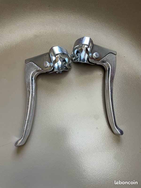 LEVIER DE FREIN VELO AVEC REPOSE MAIN COCOTTE VINTAGE COURSE 22.2MM ALUMINIUM eB
