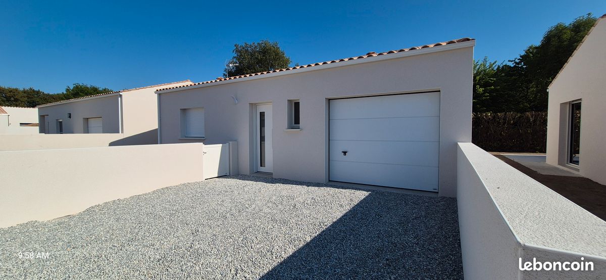 Maison 3 pièces 77 m² · à Surgères · 77 m² · 262 000 €