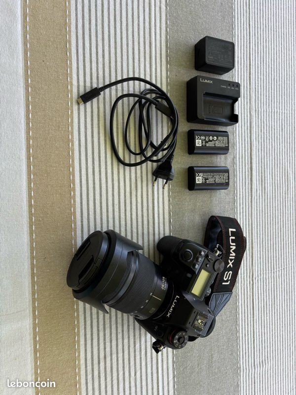 Panasonic Lumix S1 + Lumix S 24-105 mm f/4 + 2 batteries (image 1)