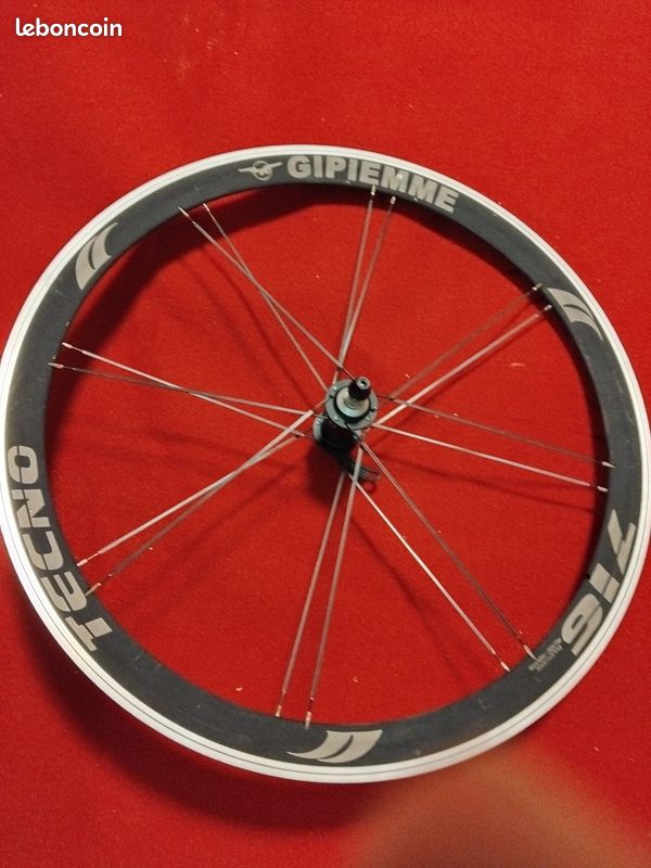 Jantes Gipiemme Tecno XR 532 Aero - 700c Clincher 32 Trous - New Old Stock Vintage