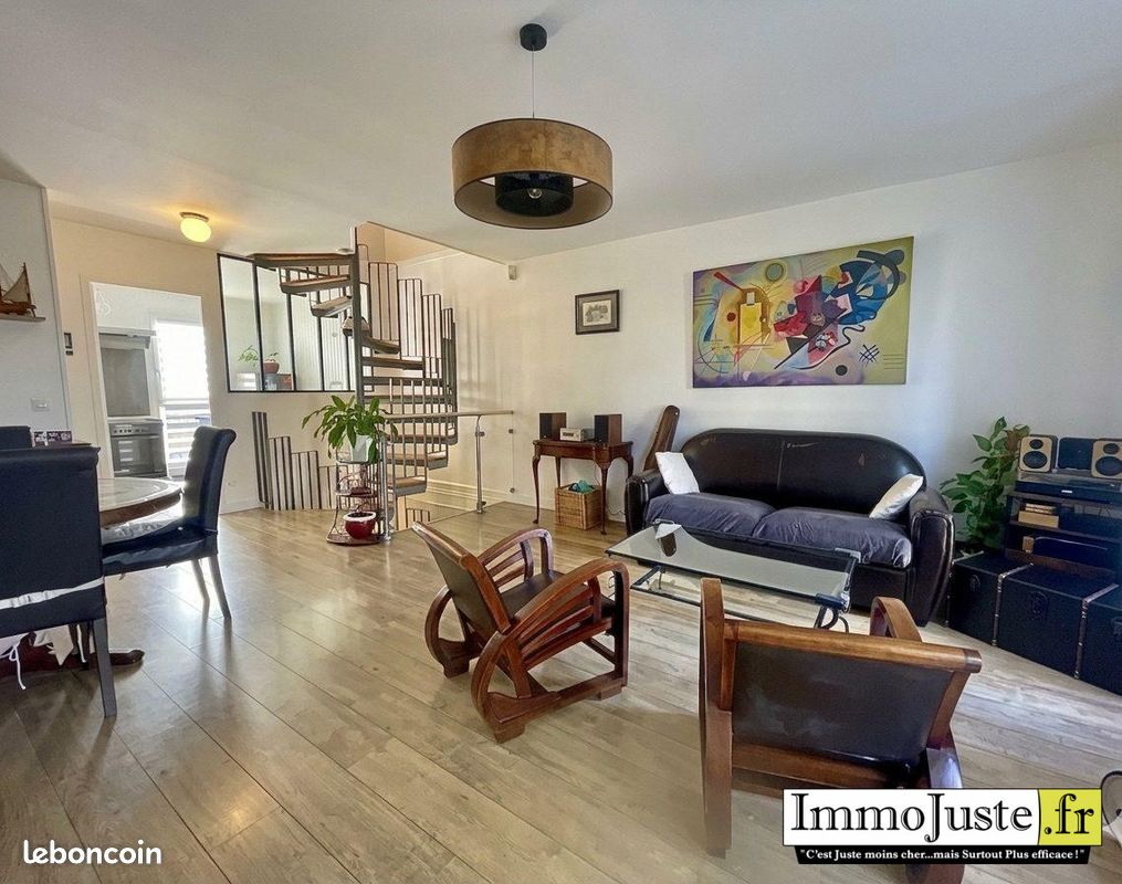 Appartement 5 pièces 98 m² · à Guyancourt · 98 m² · 369 000 €