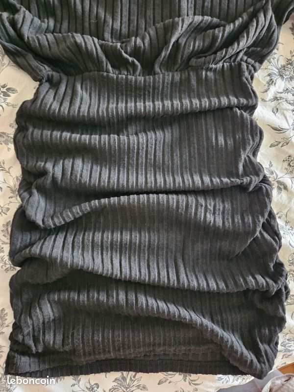 Robe pull moulante Shein Taille L (image 5)