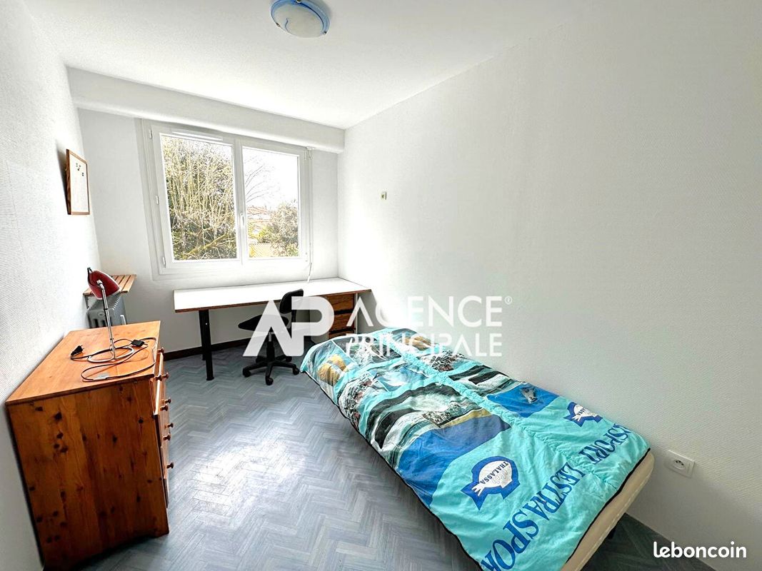 Appartement 3 pièces 56 m² - La Rochelle 17000 (image principale 7)
