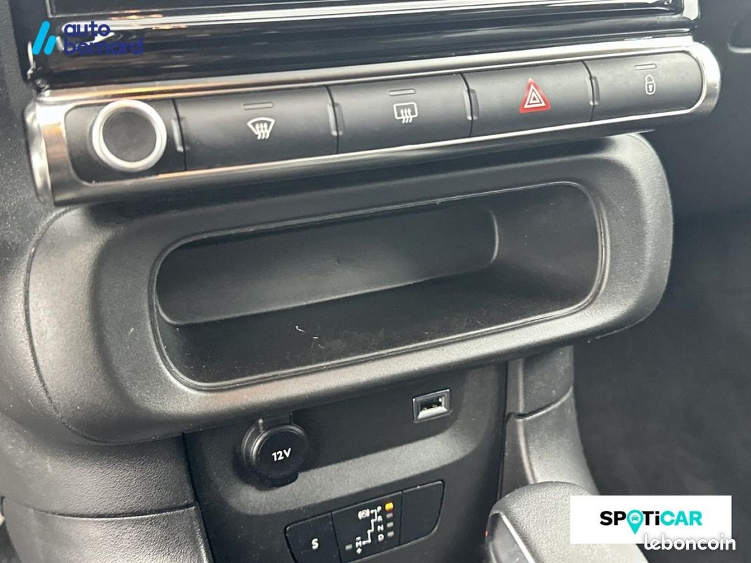 Citroen C3 1.2 PureTech 110ch S&S Shine EAT6 (image 15)