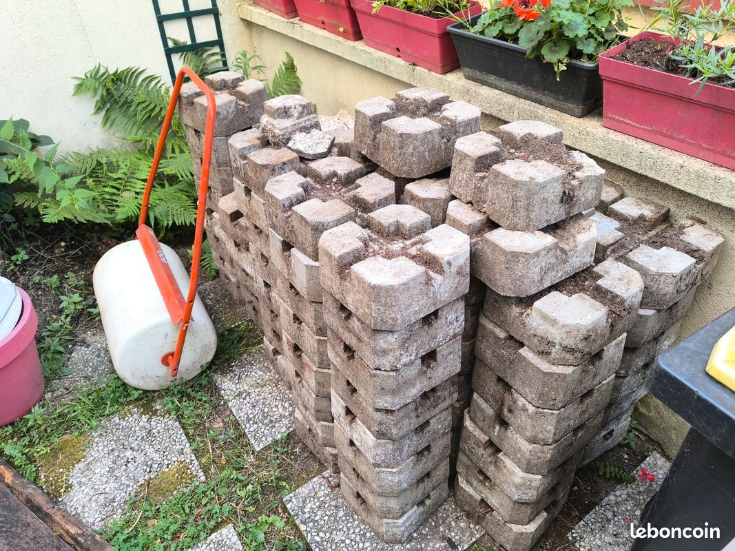 Lot plot pour terrasse (image 1)