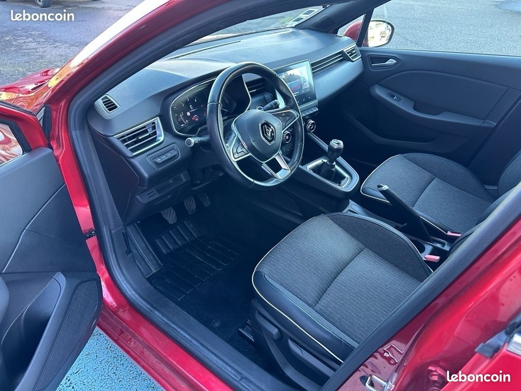 Renault CLIO V 1.5 BLUE DCI 85CH BUSINESS (image 8)