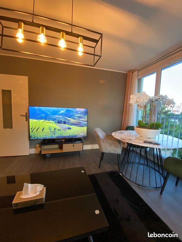 Appartement 3 pièces 57 m² · à Saint-Cyr-l'École · 57 m² · 1 160 €/mois