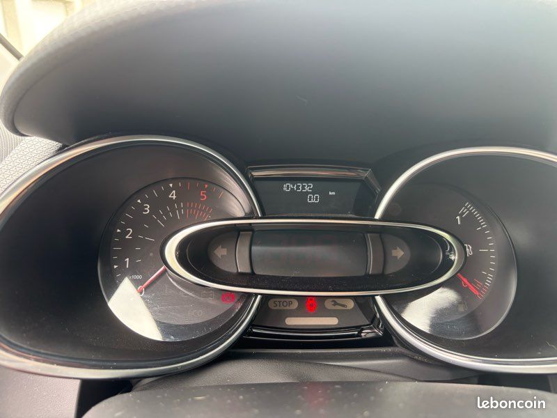 Renault Clio 4 (image 19)