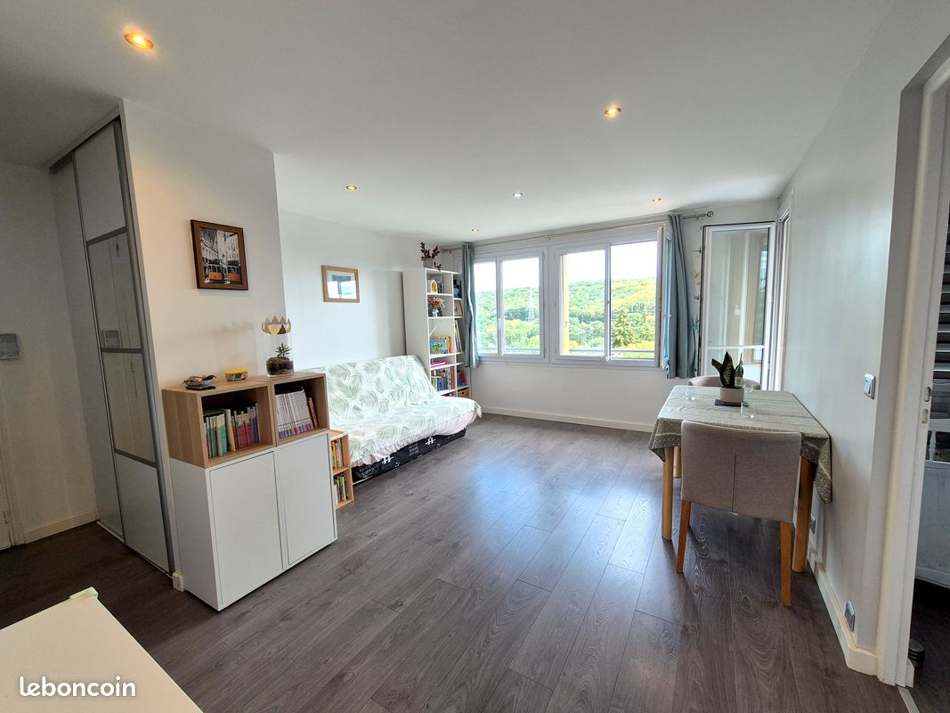 Appartement 3 pièces 56 m² · à Bièvres · 56,1 m² · 250 000 €