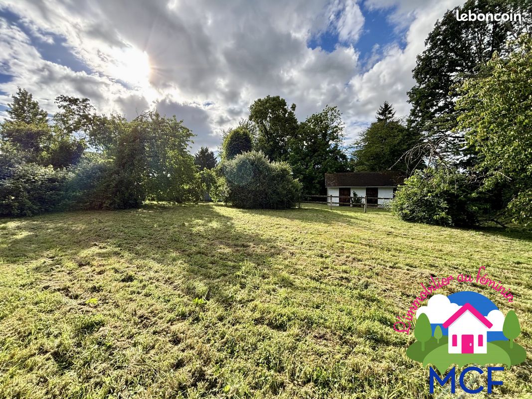 Terrain 1528 m² · à Saint-Illiers-la-Ville · 1 528 m² · 129 000 €