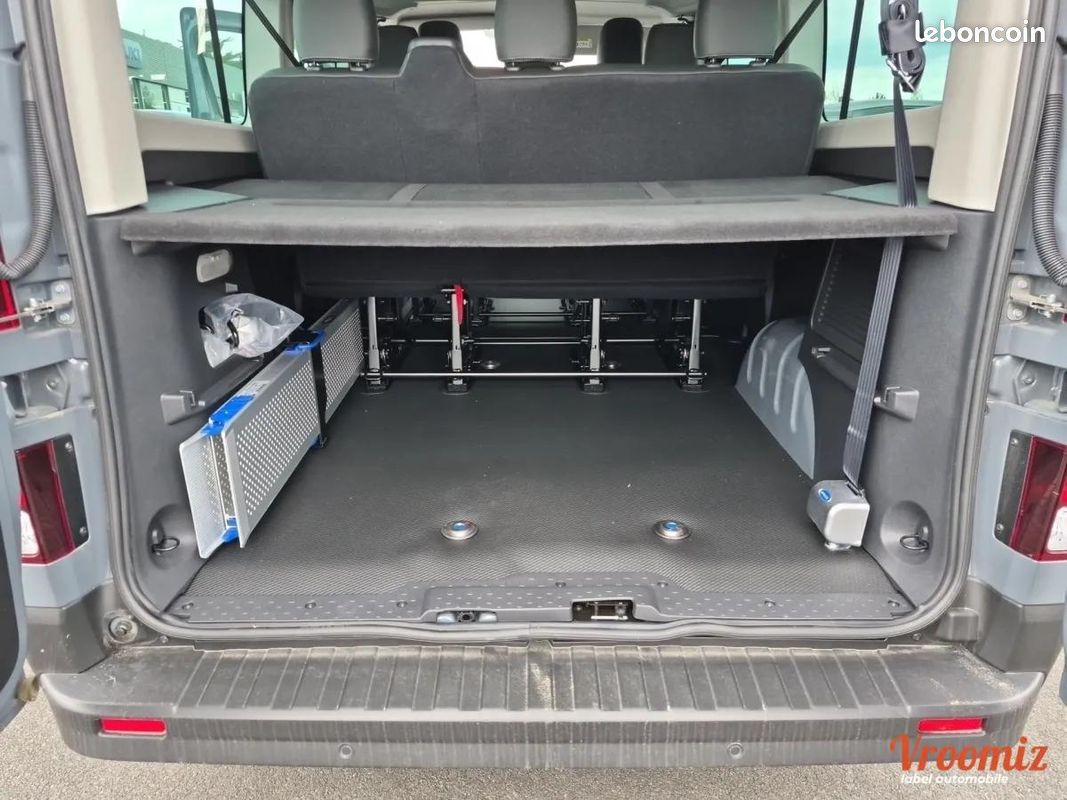 Renault Trafic 8 PLACES L2 GRAND TECHNO - DCI 150CV 10 KMS (image 16)