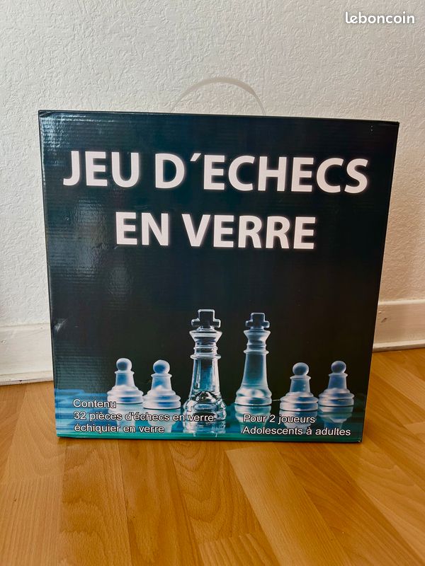 Jeu d'échecs en verre 32 pièces (image 4)