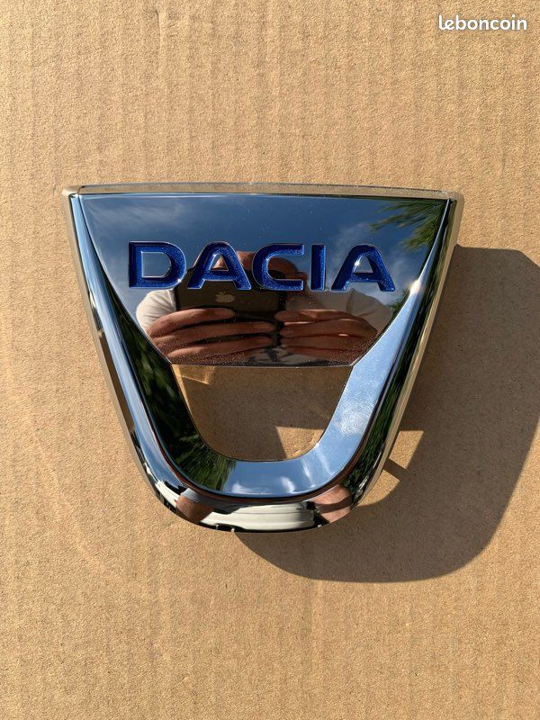 WQIUTT Voiture Emblème Badge Pour Dacia Lodgy Mcv Sandero