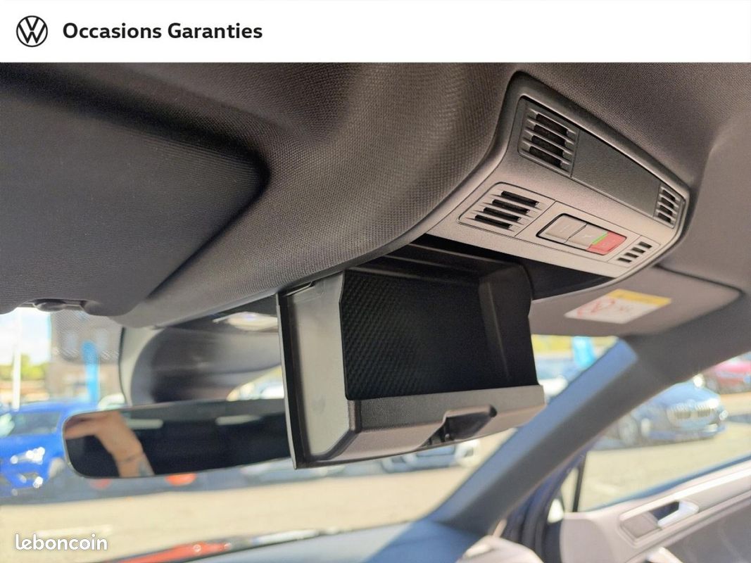 Volkswagen Tiguan 2.0 TDI 150ch R-Line DSG7 (image 32)