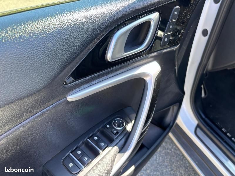 Kia XCeed 1.6 GDi 105ch + Plug-In 60.5ch Premium DCT6 (image 24)