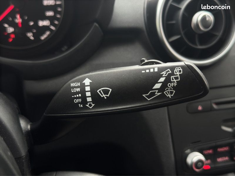 Audi A1 SPORTBACK 1.6 TDI 105CH FAP AMBITION à partir de 183,31/mois (image 26)