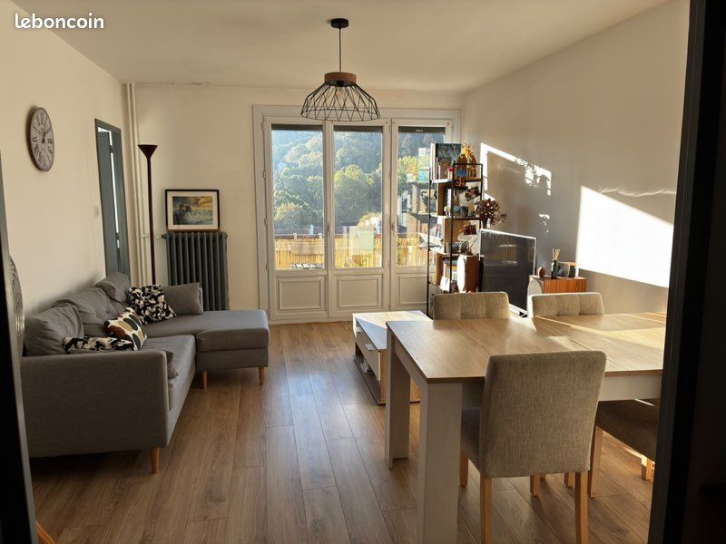 Appartement 3 pièces 66 m² · à Saint-Étienne · 66 m² · 750 €/mois