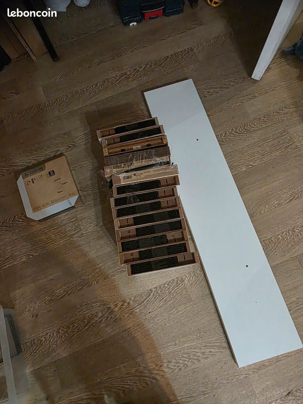 Étagère fixation cachée (image 2)