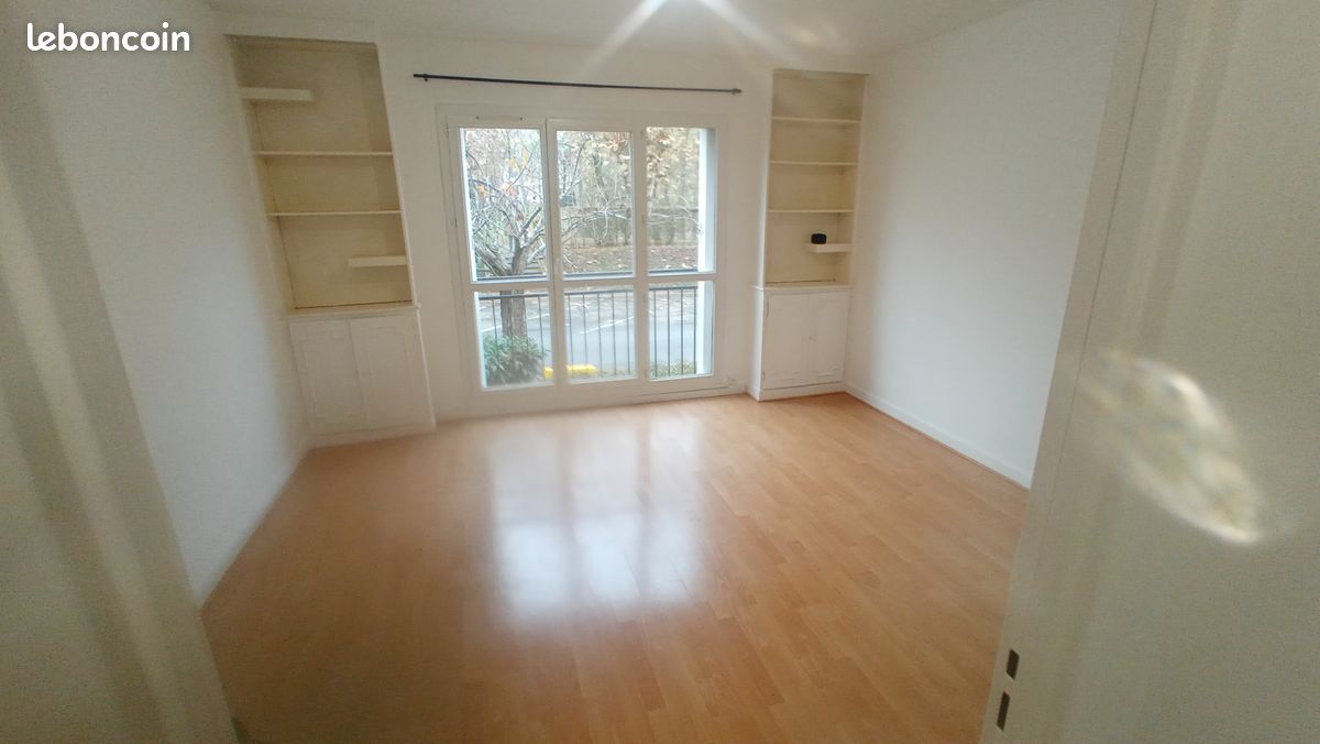 Appartement 3 pièces 56 m² · à Yerres · 56 m² · 1 040 €