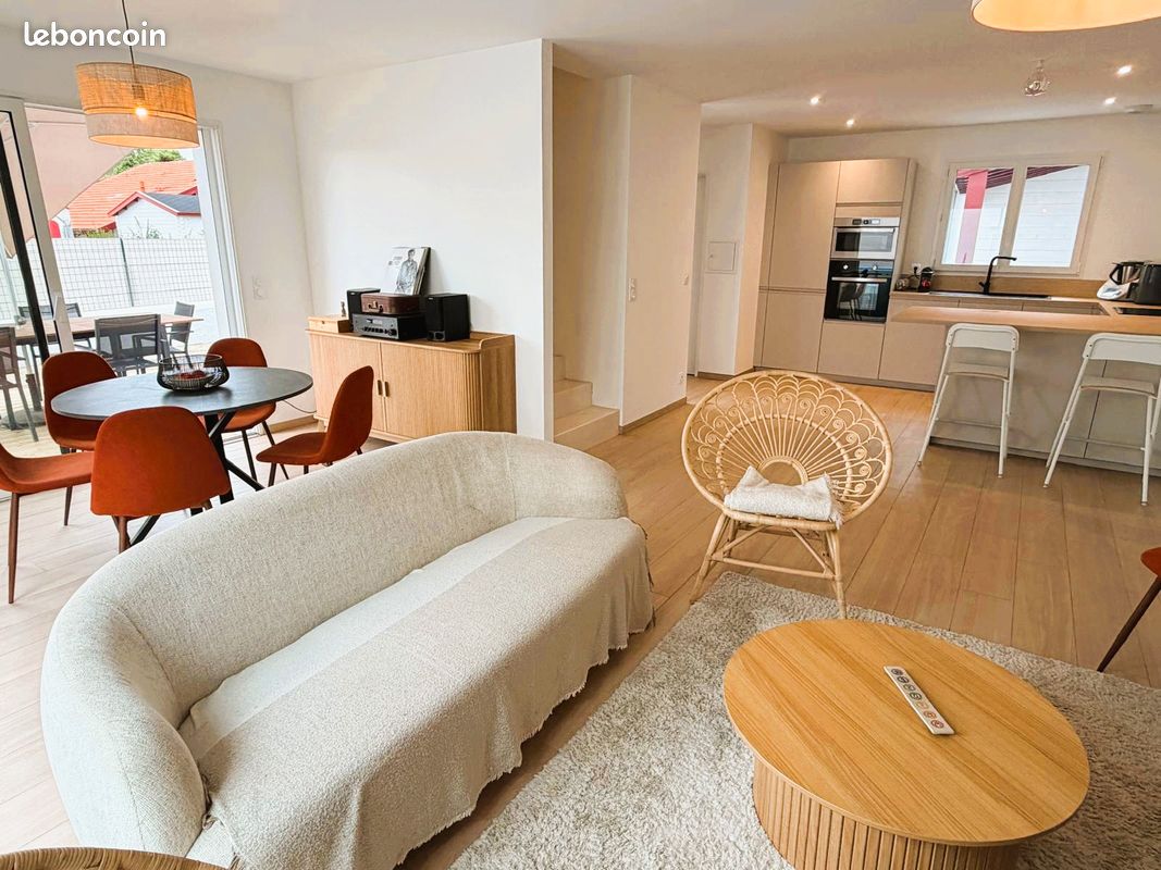 Maison 5 pièces 101 m² · à Ustaritz · 101 m² · 477 000 €
