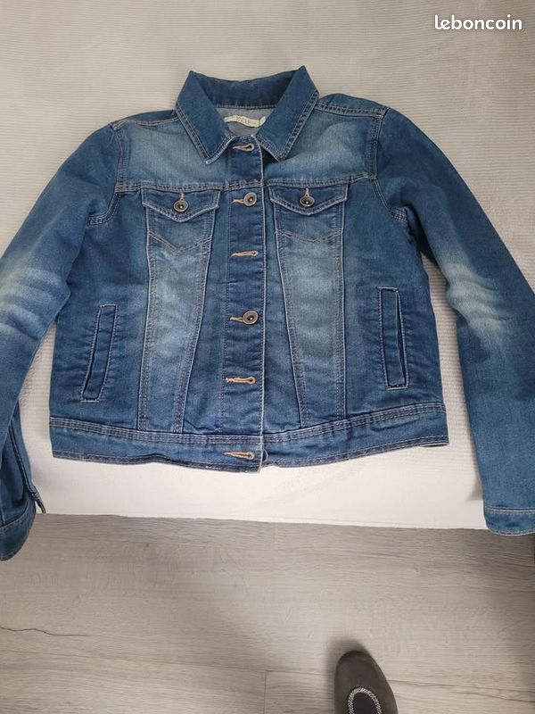 Vêtements fille 12 ANS Lot 30 articles Printemps/Été (image 5)