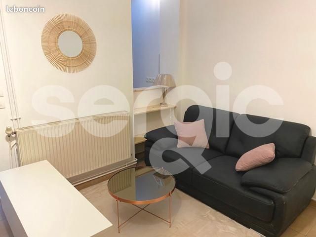 Appartement 1 pièce 28 m² · à Valenciennes · 28 m² · 600 €