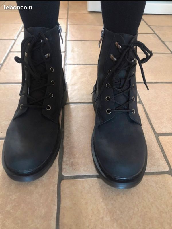 Bottines neuve, Noir mat savaii pt 9,5 40,5 lacets fermeture (image 6)