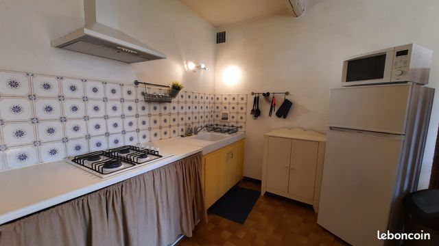 Appartement 1 pièce 33 m² · à Manosque · 33 m² · 395 €