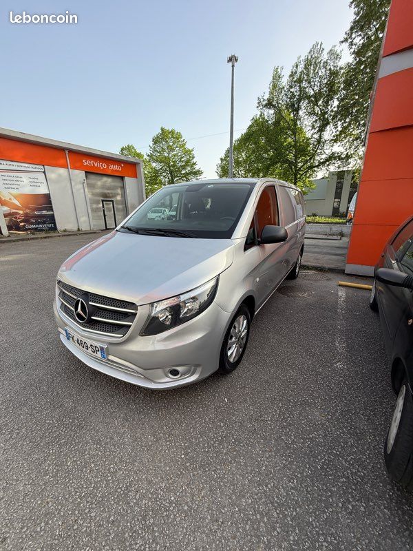 Vend Mercedes vito (image 1)