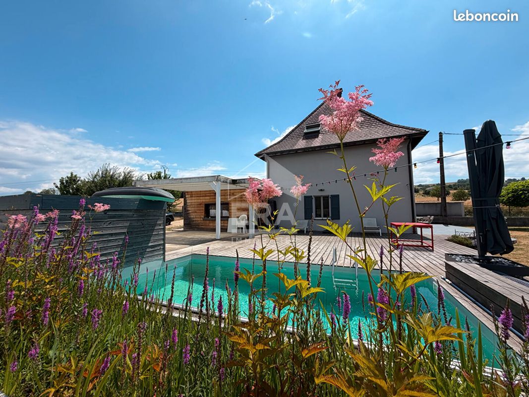 Maison 6 pièces 145 m² · à Montferrat · 145 m² · 449 000 €