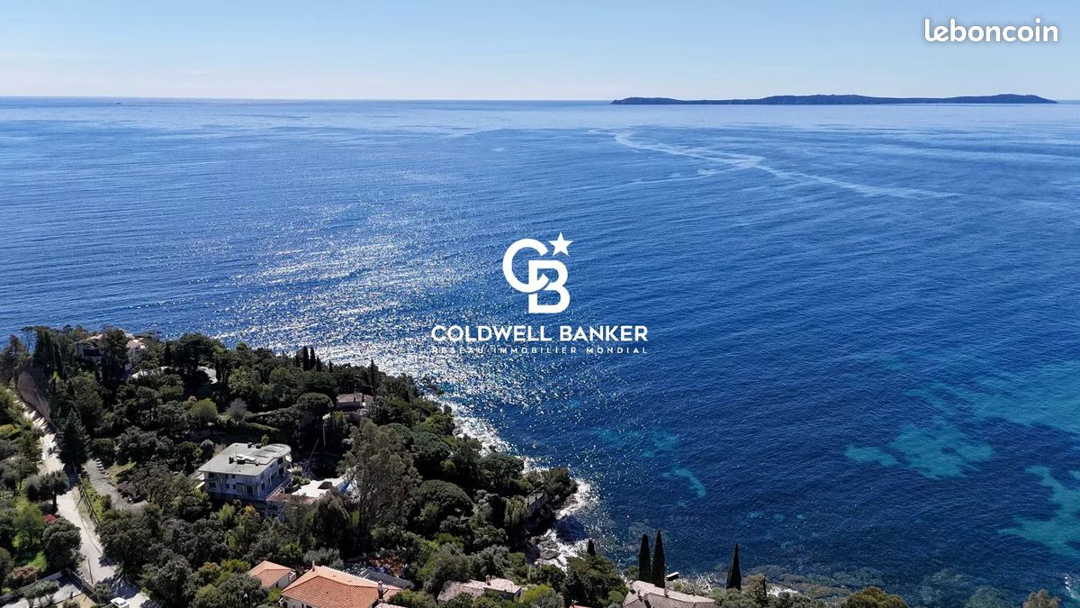 Maison 7 pièces 200 m² · à Rayol-Canadel-sur-Mer · 200 m² · 1 990 000 €