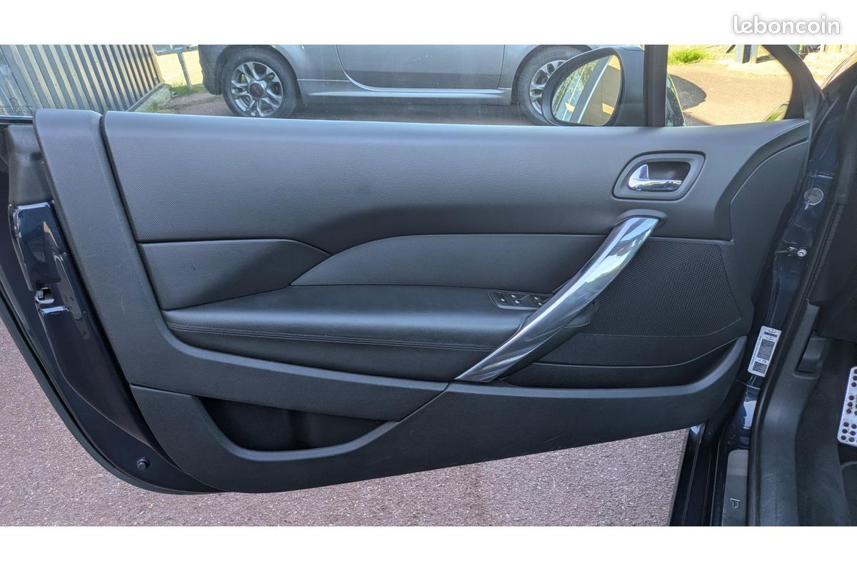 PEUGEOT 308 CC 1.6 156 Féline (image 18)