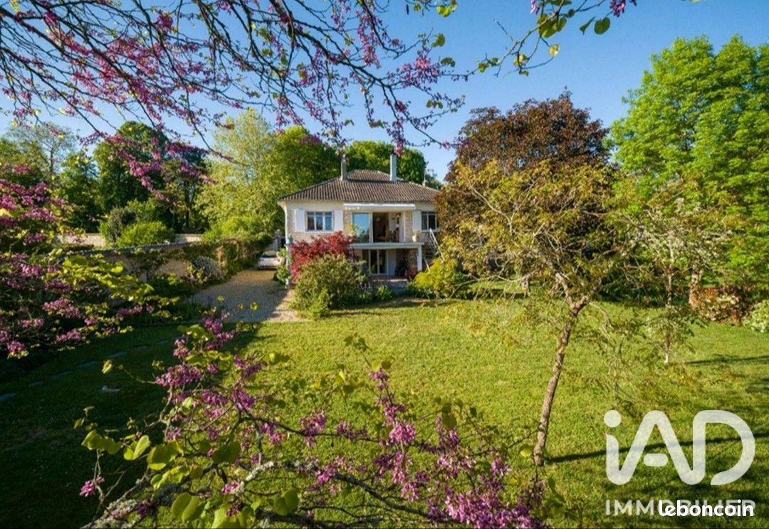Maison 7 pièces 175 m² · à Chartrettes · 175 m² · 729 000 €