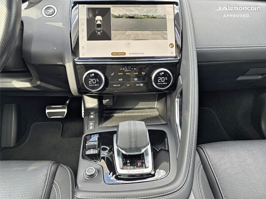 Jaguar E-PACE P300E CH PHEV AWD BVA R-Dynamic SE (image 19)