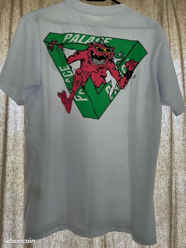 T-shirt Palace skateboard neuf sans étiquette S (image 3)