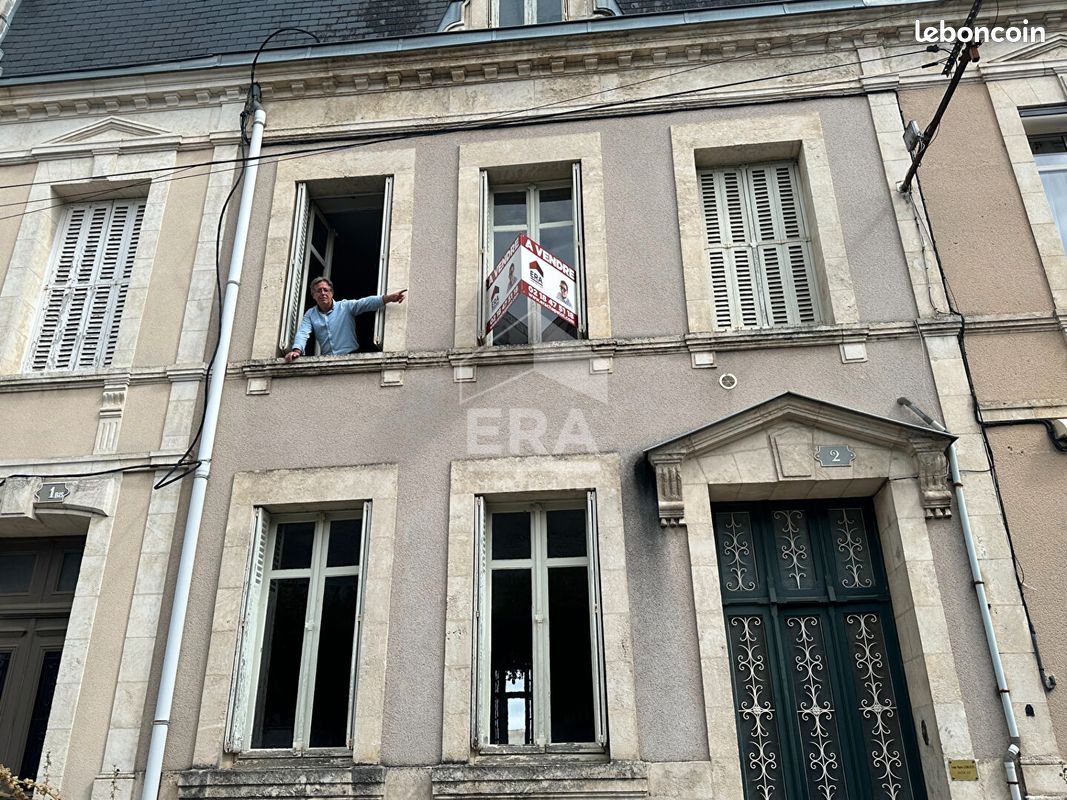 Maison 10 pièces 191 m² · à Châteauroux · 191 m² · 194 785 €
