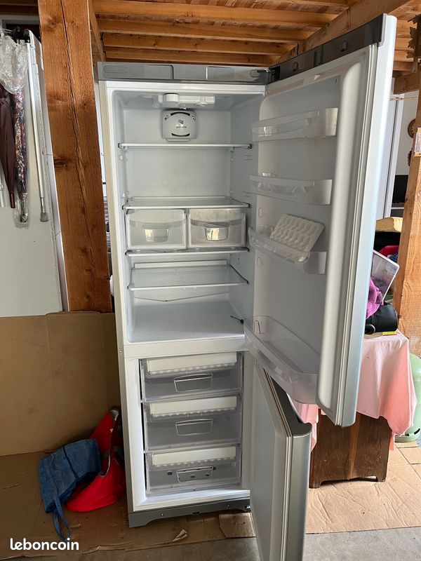 Refrigerateur/congelateur (image 2)