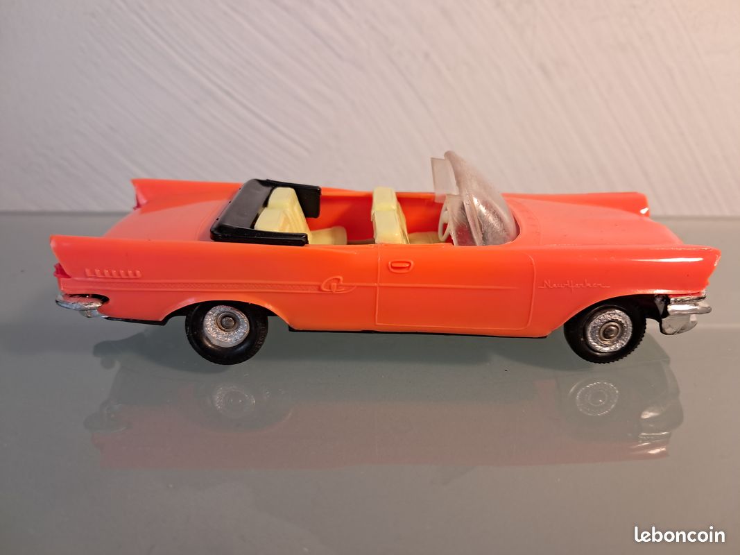 RARE COULEUR VERTE Norev Du Coffret Fiat Dino Et Dinghy Rocca Bateau