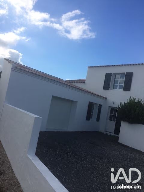 Maison 4 pièces 107 m² · à L'Aiguillon-sur-Vie · 107 m² · 270 000 €