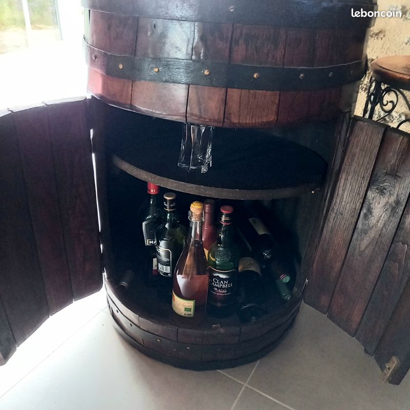 Tonneau bar (image 1)