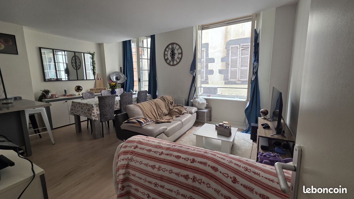 Appartement 2 pièces 50 m² · à Clermont-Ferrand · 50 m² · 550 €/mois