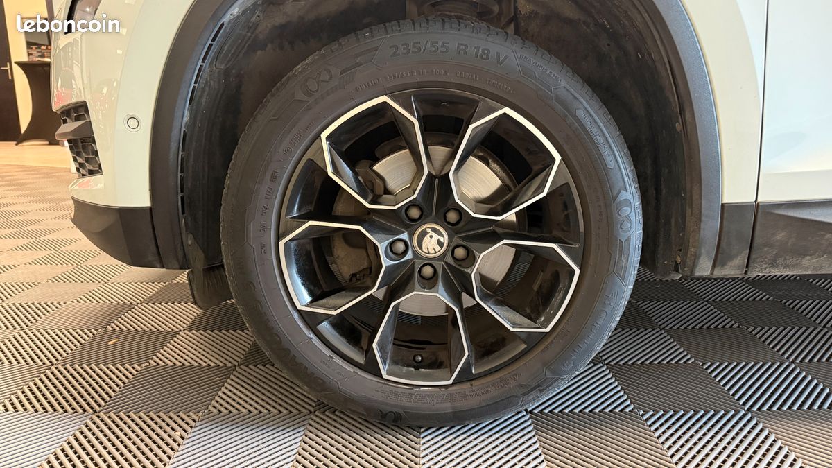 Skoda kodiaq 2.0 tdi 150 scr active 4x2 dsg bva + crochet d'attelage + camera 360 + 4 pneus (image 15)