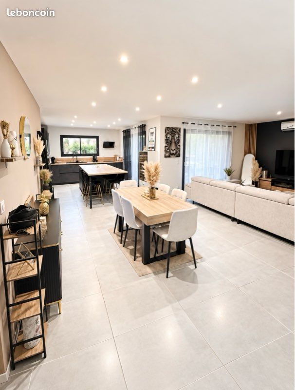 Maison 4 pièces 120 m² · à Dole · 120 m² · 400 000 €