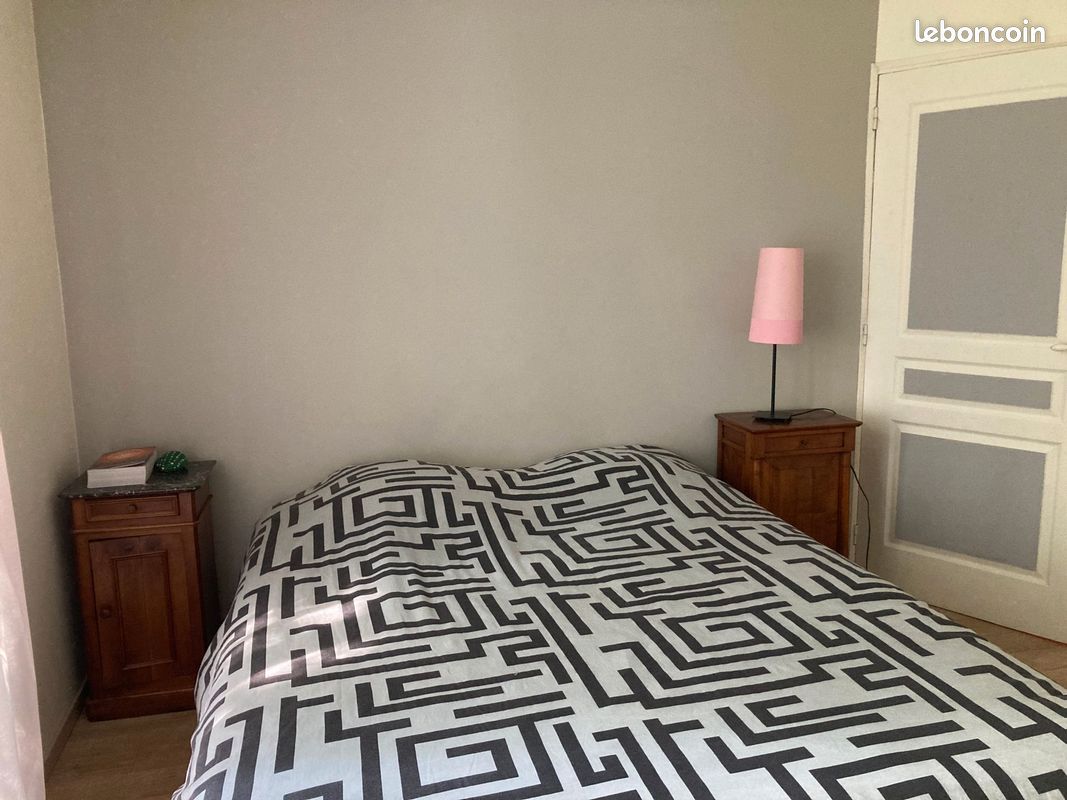 Chambre dans maison de campagne partagée (image 1)