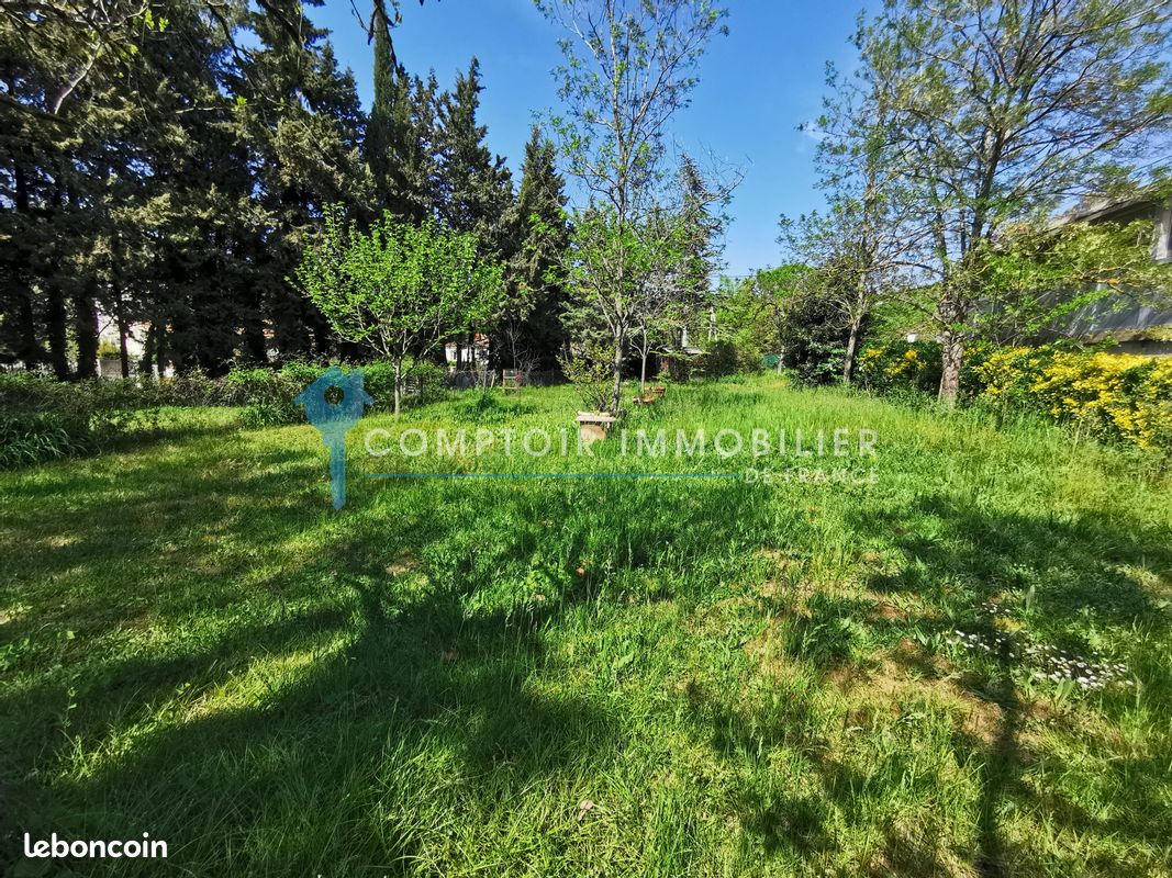 Terrain 583 m² · à Prades-le-lez · 583 m² · 250 000 €