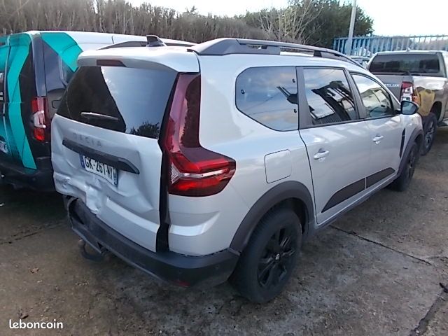 Jogger 1.0 ess tce 100 cv accidentée (image 3)
