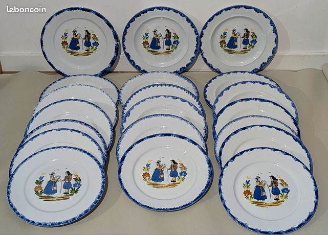 2 ASSIETTES VILLEROY Et Boch Design 1900 N 6 EUR 50,00 - FR