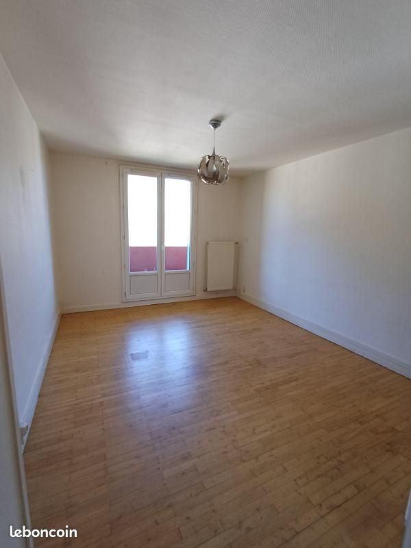 Appartement 3 pièces 62 m² · à La Mure · 62 m² · 532 €